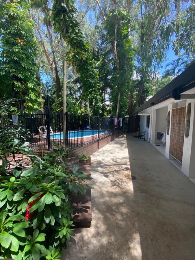 Cairns Beaches Flashpackers Палм-Коув Экстерьер фото